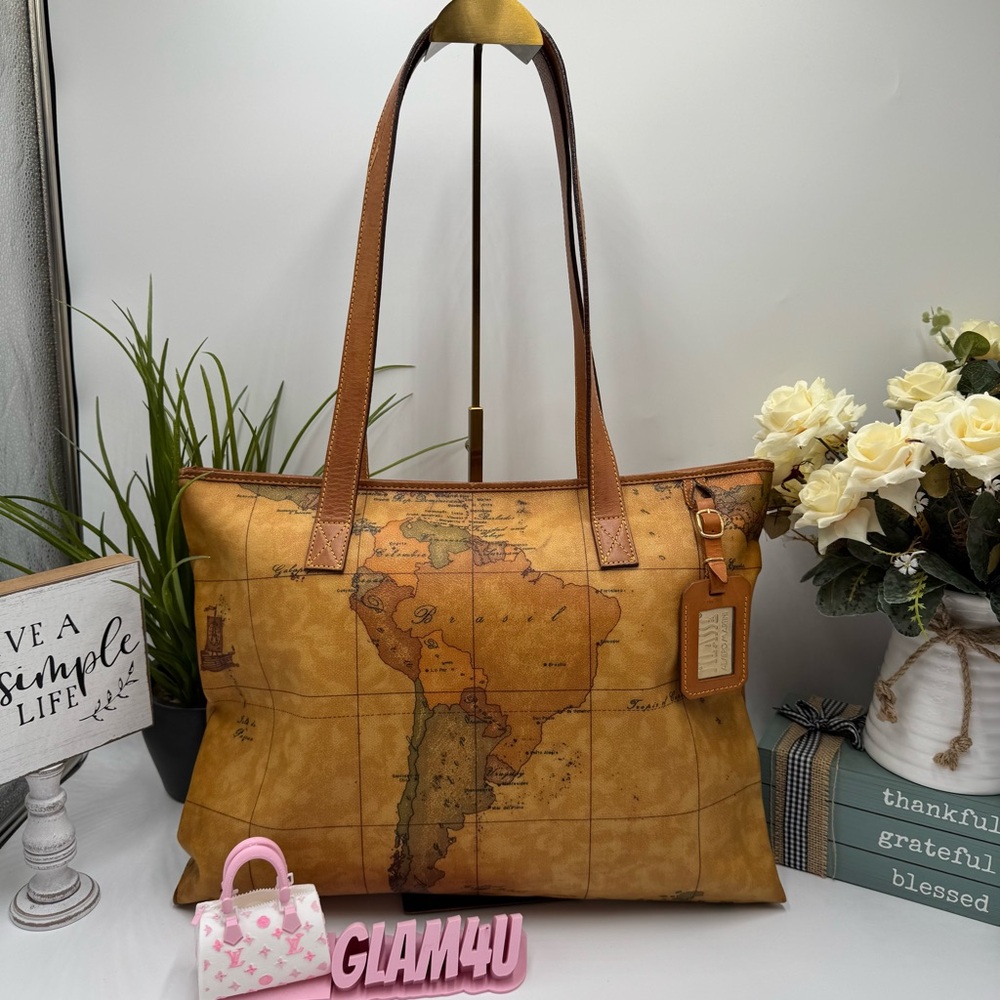 Alviero Martini Vintage with Ship 1A Classe Vintage Geo Classic Map Tote